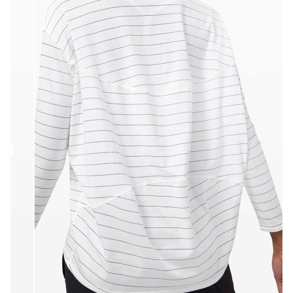 Lululemon Back In Action Long Sleeve Short Serve Stripe White Black 4 - Picture 2 of 9